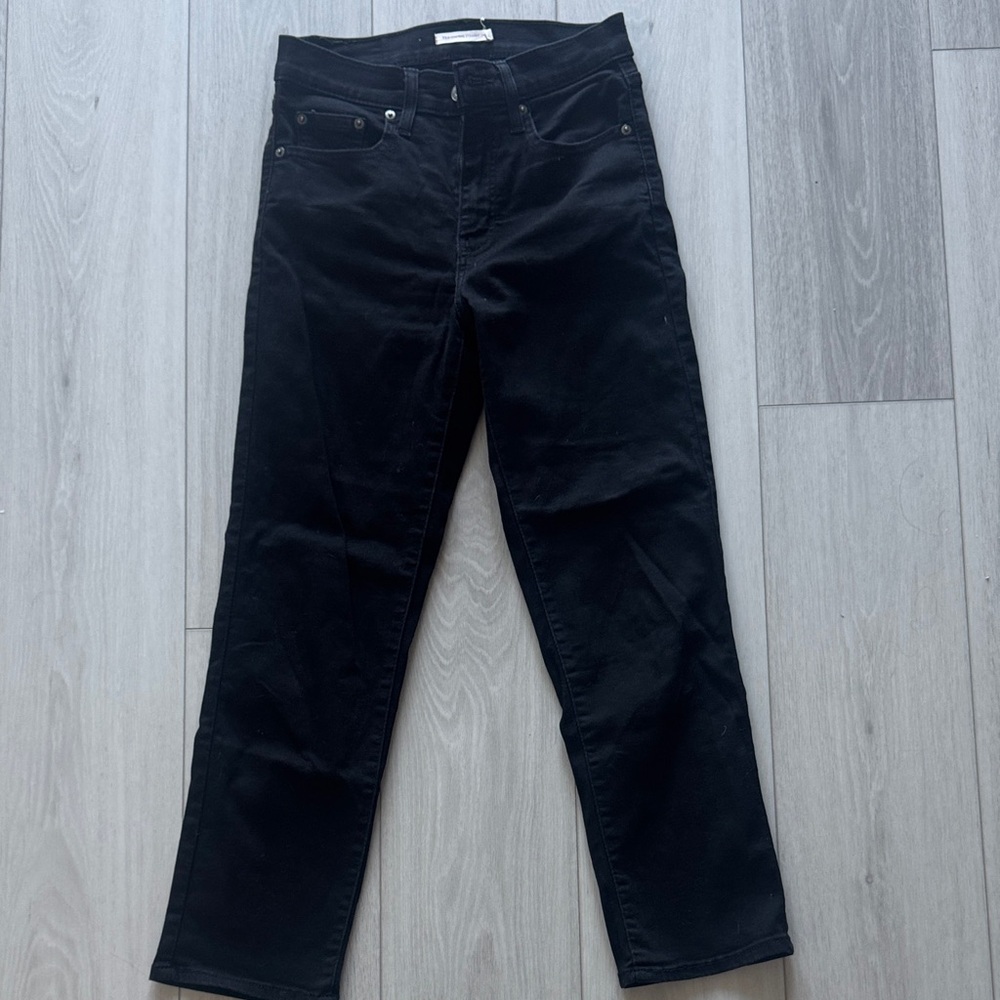 Levi's 724 Women’s High-rise Straight Crop Jeans